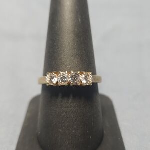 KOREA VTG Gold Tone 4 Clear Crystal Anniversary Band Womens Ring 8